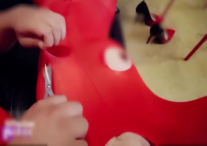 红色连体丝袜窒息快感-甜心宝贝 - 麻豆视频免费观看网站