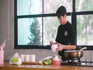 【乌托邦】WTB-033 需要保持镇定的情侣面前-聚会偷偷操起来-乐奈子