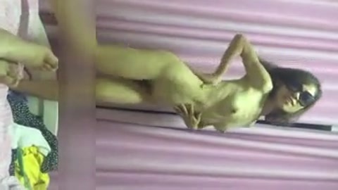 淫骚女友跳艳舞诱惑我非常刺激
