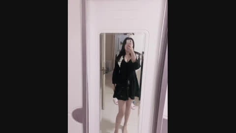 在家脱光等待男友来操我