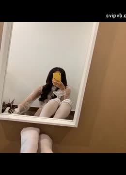 秀人网极品当红嫩模筱慧880元微信自购福利三点全开大尺度视频