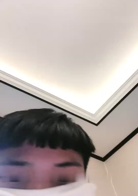 小姐姐19岁04-25第一场