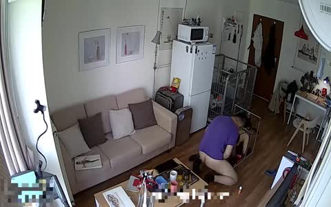 爱玩SM的玩具店胖老板带年轻漂亮的美女营业员回家各种变态玩弄啪啪,操的美女受不了说：不要了,下次不来了