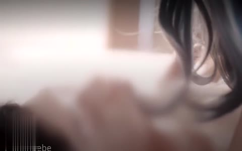 最新国产剧情A片漂亮美女叫外卖外面下雨送餐小哥被淋湿拉进屋里帮忙擦身体挑逗小哥J8硬了掏出就吃被爆操对白淫荡