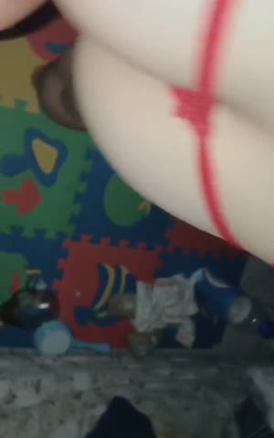 蕾丝红睡衣骚淫妻被大屌情人无套插到高潮骚到入骨性瘾强干不够还想要主动骑乘直顶花心高清720P原版收藏