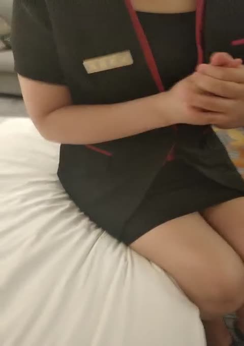 硬上星级酒店前台客服