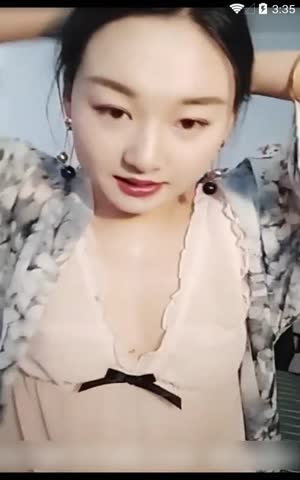 多才多藝的禦姐女神會拉二胡拉的那首神話真動人演奏幾首之後開始大秀姐姐的性道具真多逼逼肥美水又多國語對白