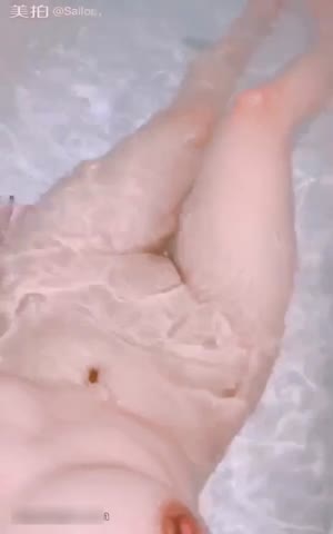 精品推薦胸大貌美的頂級極品美女主播蘇然刷了超多禮物才拿到的自慰啪啪自拍視頻真羨慕那個操她的男人