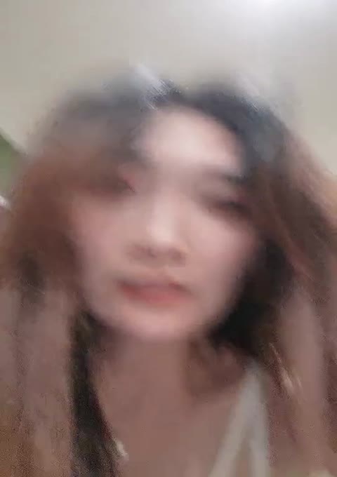 主播小野猫激情自慰淫水直流