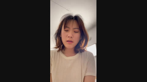 露脸女骑士小护士