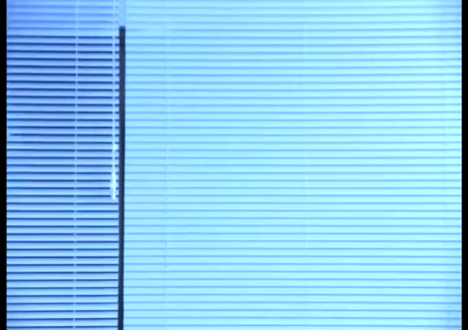 吸血少女2011中文字幕