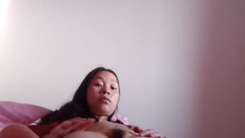 少妇王加雪露B自拍