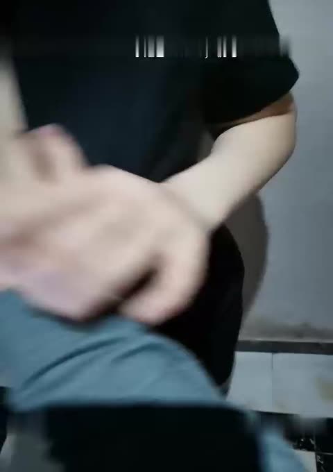 勾搭房东太太