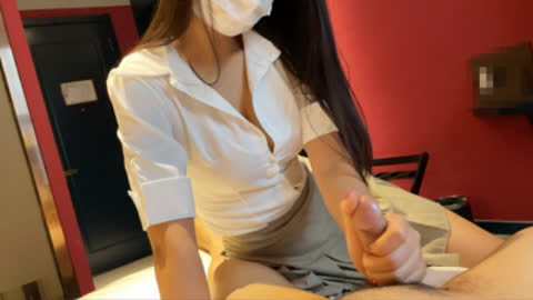 [原创] 差点给我撸出来 同事说今天非得让我射给她！
