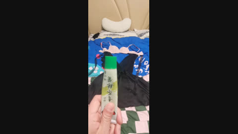 干的时候偷偷在鸡吧上抹了芥末 操翻天