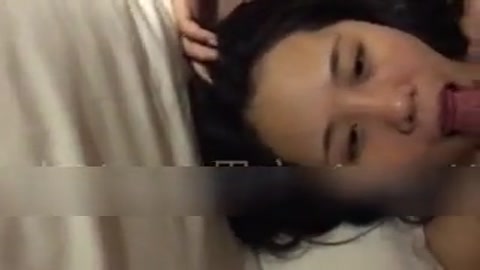 女友全程露脸给我口 我俩武汉找3P