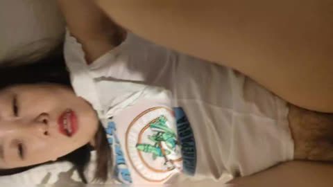 长的像吴倩的小美女 露脸后入