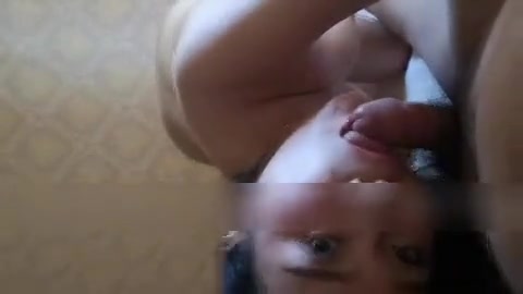 福田的妹子热的边擦汗边给我吹 辛苦了