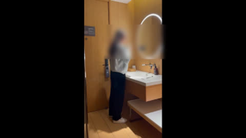 [原创] 偷情对话刺激！！大奶子少妇一直不让我拍！！说累了！！