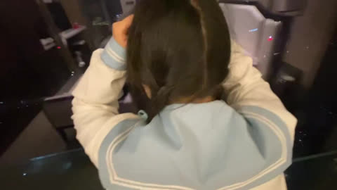 穿着Jk在落地窗前被后入好骚 白袜加小皮鞋