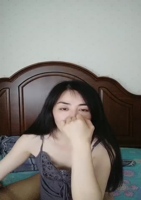 美女少妇06-03直播实录