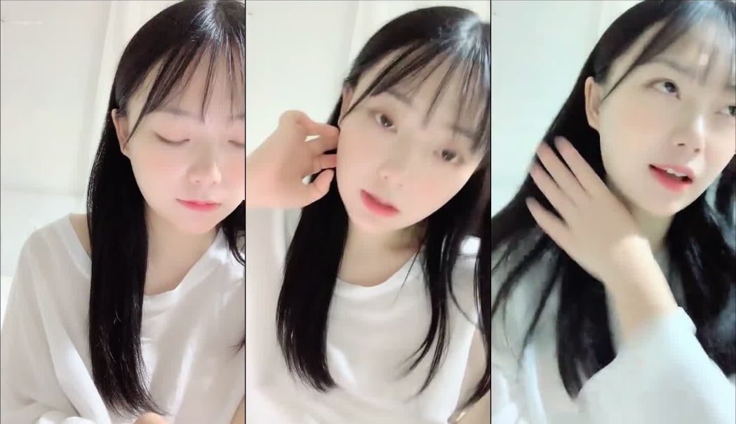 女神好美让人飘飘欲仙想入非非好上瘾【大爱初樱幼齿】自慰狂插！高潮爽不停~狂撸
