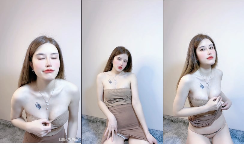 私房 #鹿八岁 – 裹胸短裙
