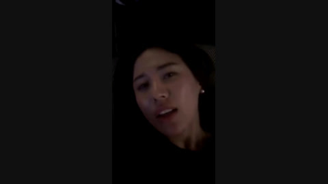 趁兄弟不在露脸内射他女朋友！表情精彩！