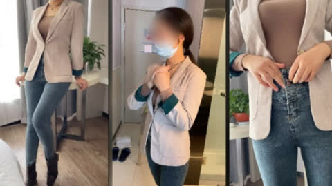 [原创] 太强了！一进门就迫不及待的脱我的衣服 这种少妇如狼似虎 最后射进去