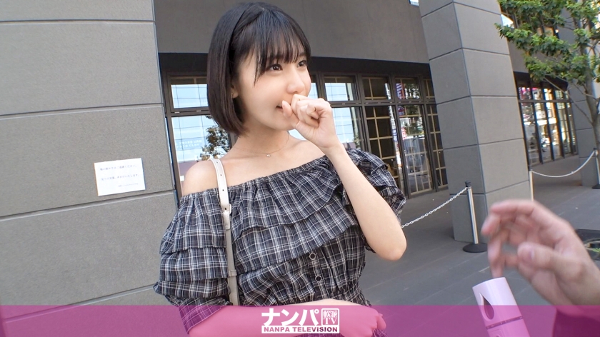 200GANA-3272 【浅草×高挑模特身材×白皙美肌】成功搭讪出现概率低的稀有美女！用美语安抚她的戒备，然后直接用按摩棒→指交→亲吻→实际动作！纤细的双腿和透明白皙的肌肤，性感到难以置信！！认真搭讪，初次拍摄。2213