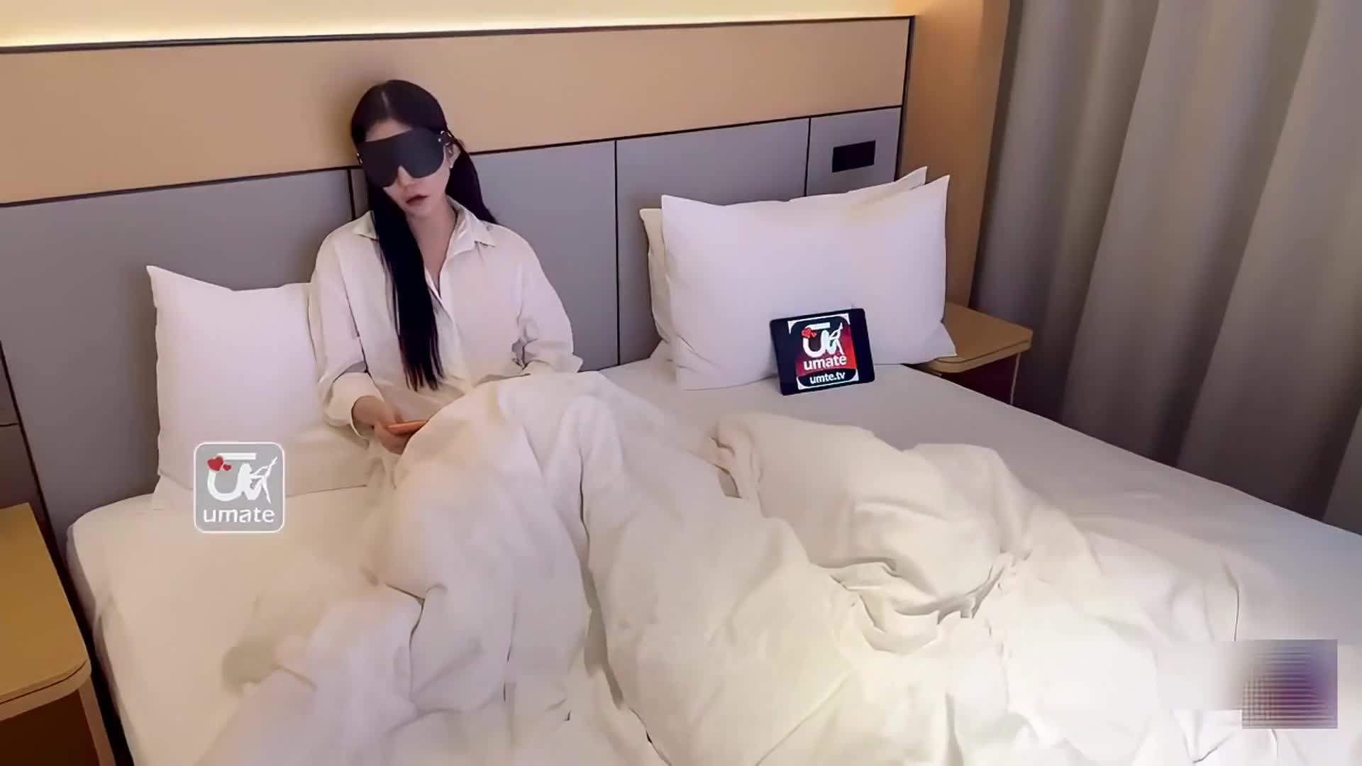 网红黑丝御姐【LISA姐姐】情趣诱惑淫乱内射出轨人妻 不忠的淫乱妻子撅着屁股被无套输出