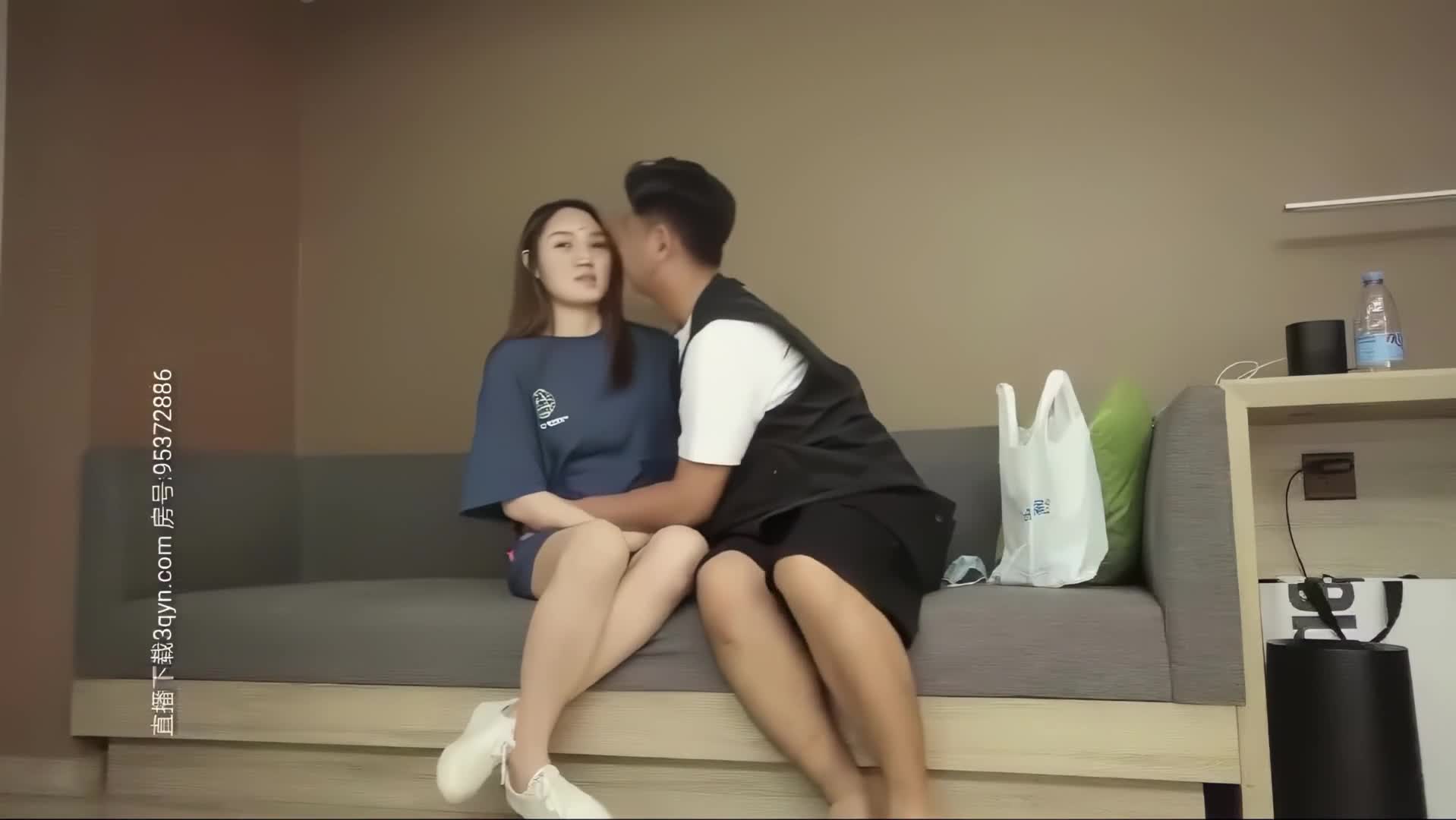【小宝寻花】蓝衣长腿返场妹子，草的妹妹浑身无力