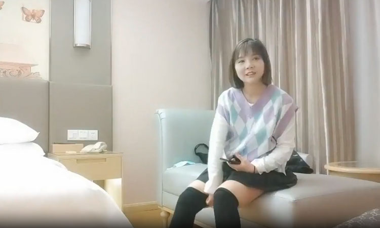今夜高端外围继续,甜美短发气质萝莉邻家女神,舔穴口交啪啪激情无限