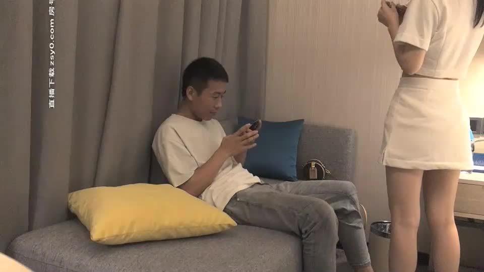 【9总全国探花】白衣萌妹子 偷拍啪啪苗条身材舔弄口交抱着猛操呻吟娇喘非常诱人