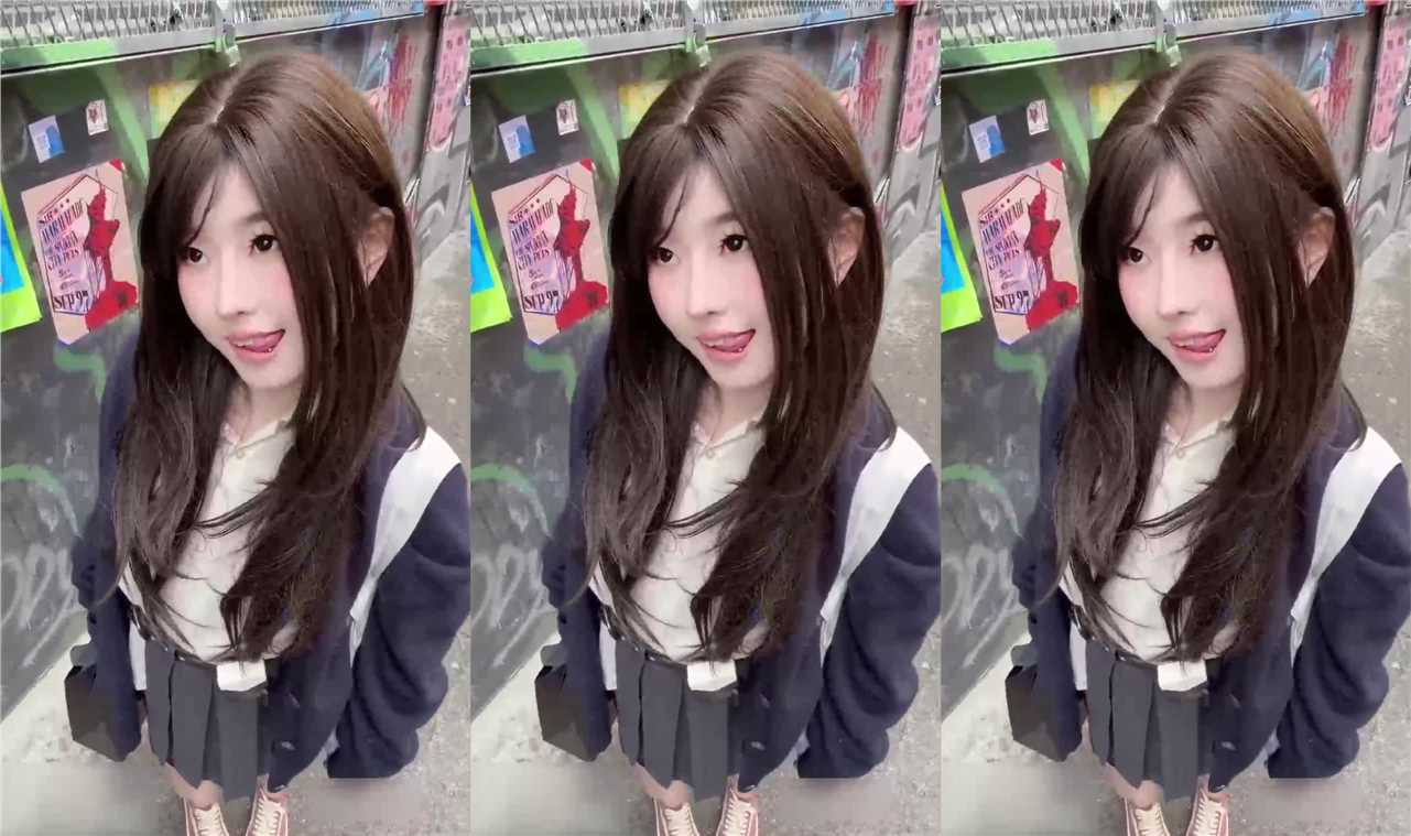 这样可爱的女友嘴里含着跳跳糖深情眼望着鸡巴