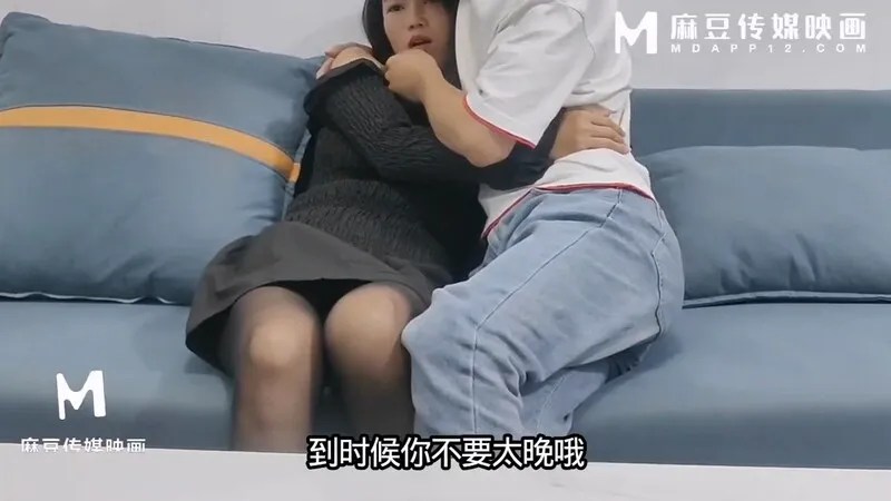 极品榨汁黑丝人妻朋友的女人就是好玩